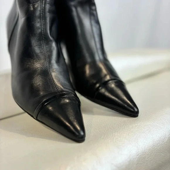 Vintage Coach Leather Boots - Picture 7 of 12